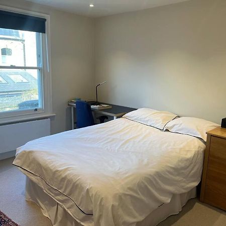 Four Bedroom Modern Victorian Wandsworth House 伦敦 外观 照片