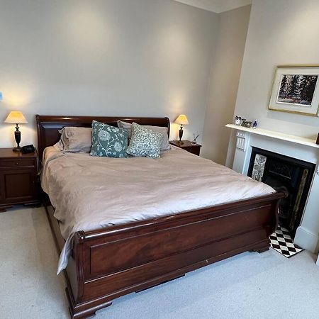 Four Bedroom Modern Victorian Wandsworth House 伦敦 外观 照片