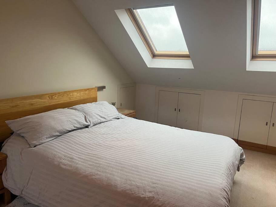 Four Bedroom Modern Victorian Wandsworth House 伦敦 外观 照片